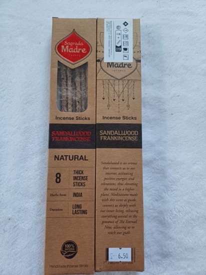 Räucherstäbchen - Sagrada Madre - Natural - Sandelholz - 8St. - zum Schließen ins Bild klicken