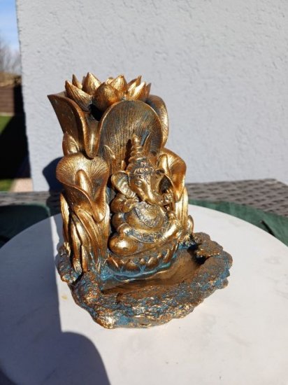 Rückflusskegel Brunnen Ganesha - 13*10 cm - Polyresin - zum Schließen ins Bild klicken