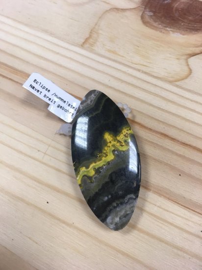 Bumblebee/Eclipse/Hummelstein/Mustard Jasper , Anhänger, gebohrt - zum Schließen ins Bild klicken