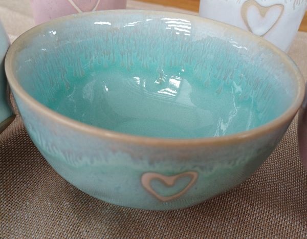 Stoneware Schale - Herz - mint- 450ml - zum Schließen ins Bild klicken